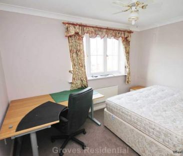 3 bedroom property to rent in New Malden - Photo 1