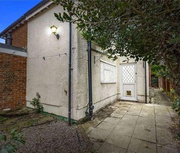 Maldon Road, Great Baddow, Chelmsford, Essex, CM2 - Photo 3