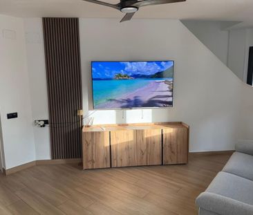 5 room luxury House for rent in El Campello, Valencia - Photo 1