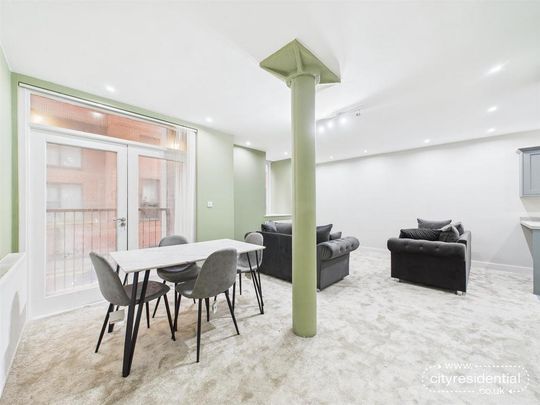 3 bedroom apartment to rent - Photo 1