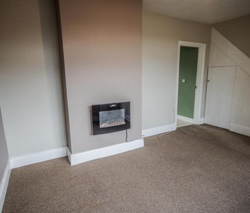 Lower Poole Road, Dursley - Photo 1