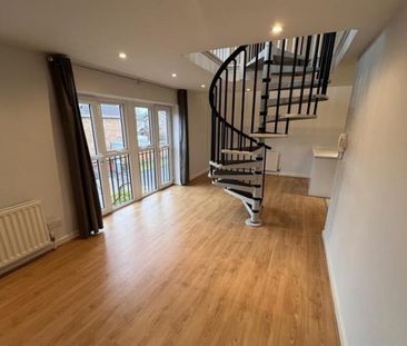 1 Bedroom Apartment To Let - Photo 3