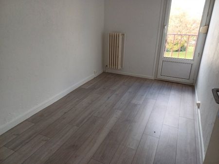 Appartement 4 pièces à Rombas - Photo 2