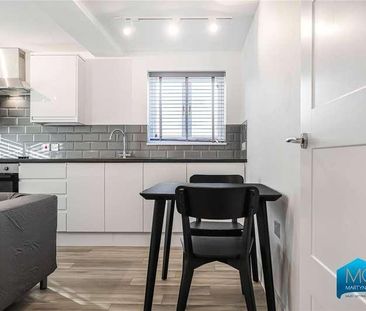 High Street, Barnet, EN5 - Photo 6