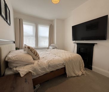 3 bed semi-detached house to rent in Gwynne Road, Poole, BH12 - Photo 6