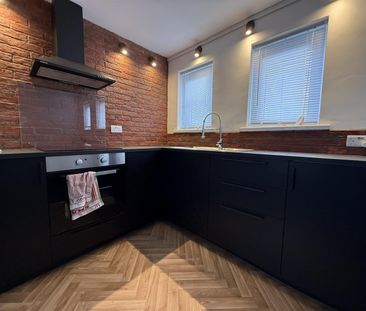 Wellington Street, Cardiff - Photo 3