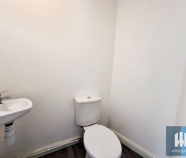 Rock Road, Birchencliffe, Huddersfield, HD3 - Photo 6