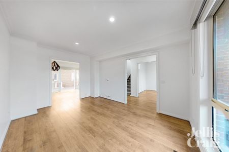 2/445 Camberwell Road, Camberwell - Photo 2