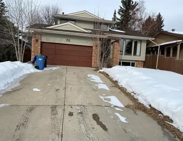 75 Dalcastle Way NW Calgary | 75 Dalcastle Way NW, Calgary - Photo 1