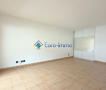 Location Appartement 1 pièce 30m² BEAUSOLEIL 06240 - Photo 2