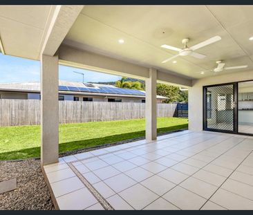 Modern Family Living with 2 Bay Garage - Photo 2