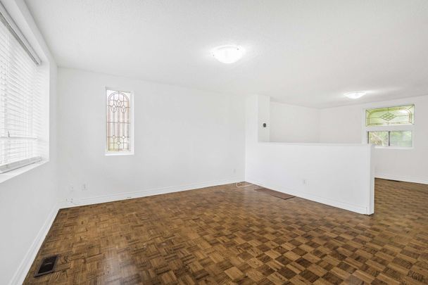 For Lease - 109 York Downs Drive Unit# Main, Toronto, Ontario - Photo 1