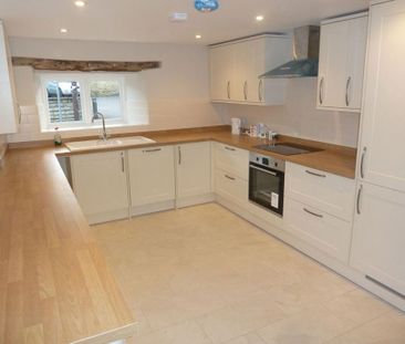 2 bedroom barn conversion to rent - Photo 4