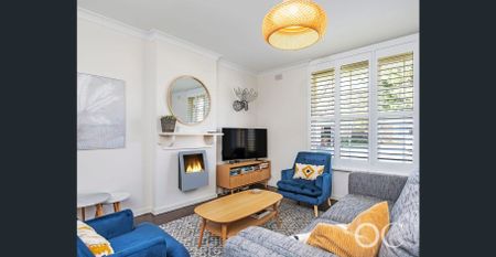 Open the Door To Leafy Living in a Fully Furnished Unley Park Retreat - Photo 4