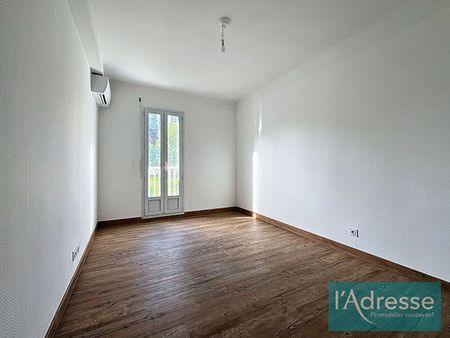 Location appartement 3 pièces, 64.00m², Ajaccio - Photo 3