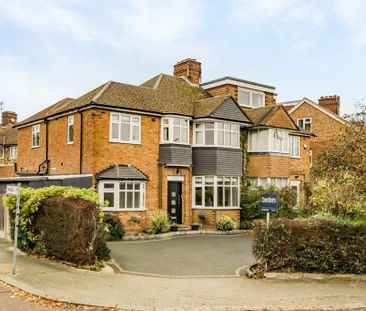 4 bedroom semi-detached house to rent - Photo 6