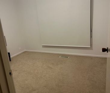 Ferntree Gully - Photo 2