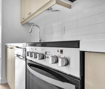 For Lease - 51 Clarington Boulevard Unit# 325, Clarington, Ontario - Photo 6