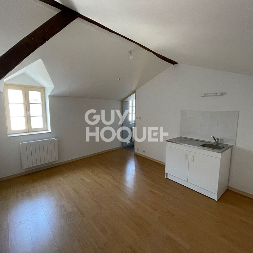 Studio à louer - Photo 1