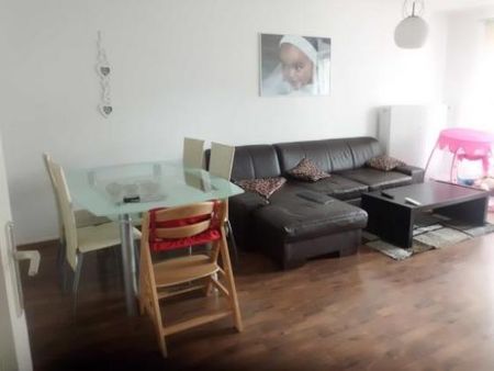 Tolle 3 Zimmer Wohnung mit Balkon in Duisburg Duissern nache Uni,Hbf und Stadt ! (Wohnungen Duisburg) - Photo 2