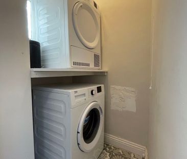 Low Fell, Gateshead - Photo 1