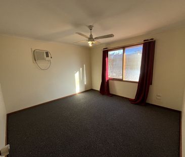38 Davies Crescent, Port Augusta West - Photo 3