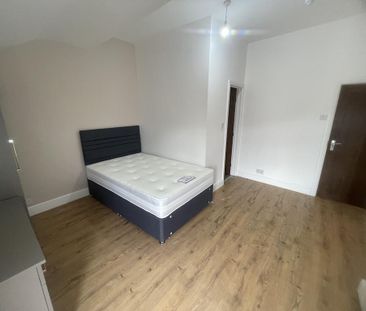 1 bedroom house to rent - Photo 2