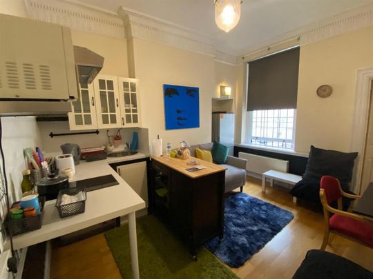 First Floor Craven Street, WC2N, London - Photo 1