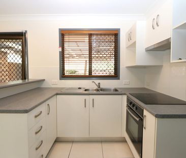 Neat and Tidy Townhouse in Quiet Complex - Photo 5