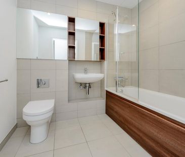 1 bedroom flat to rent - Photo 6