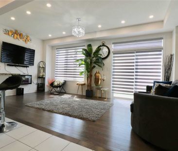 For Lease - 9 Conarty Crescent, Whitby, Ontario - Photo 2