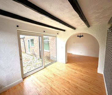 4 bedroom House To Let - Photo 4