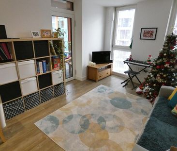 1 bedroom apartment to rent - Photo 2