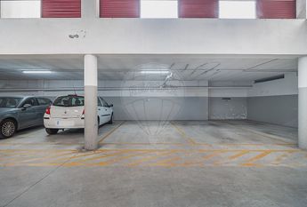 Apartamento T4 em Porto