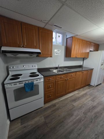 For Lease - 75 Glenthorne Drive Unit# Bsmt, Toronto, Ontario - Photo 4