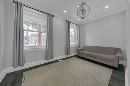 For Lease - 12 Ridgevale Drive, Markham, Ontario - Photo 2