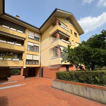 Monolocale in affitto - Photo 2
