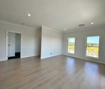 78 Meya Crescent, Fletcher - Photo 1