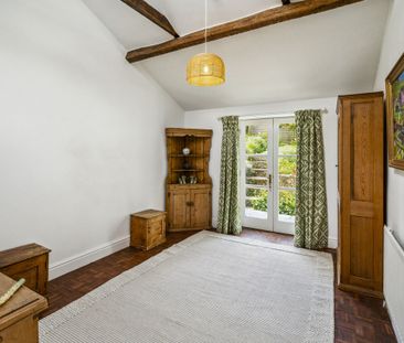 High Street, Longborough, GL56 - Photo 1