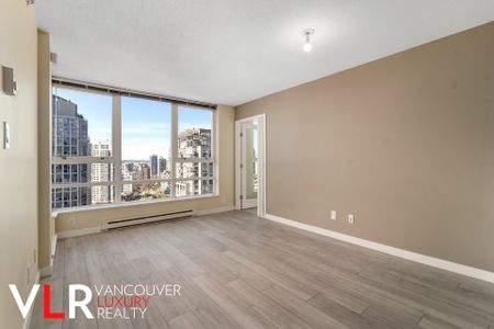 Condo in Downtown Vancouver, BC - Photo 4