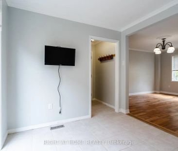 4 PRINCE EDWARD PLACE - Photo 2