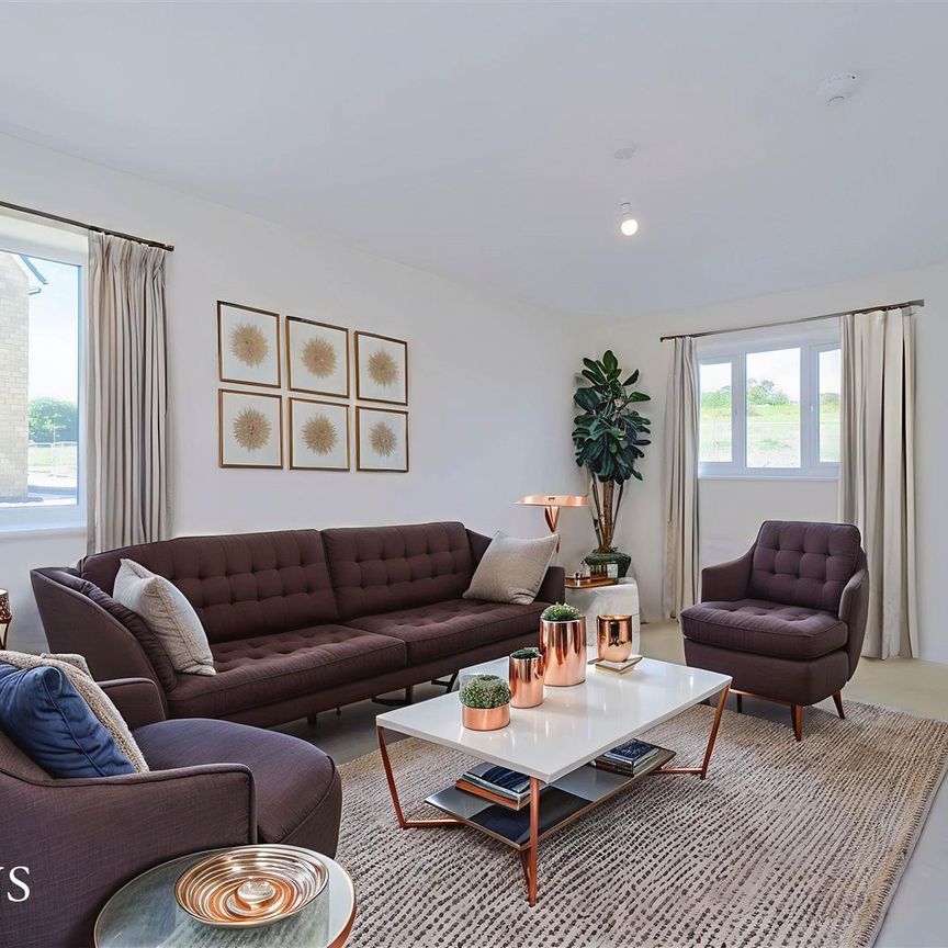 Astor Crescent, Blackburn - Photo 1