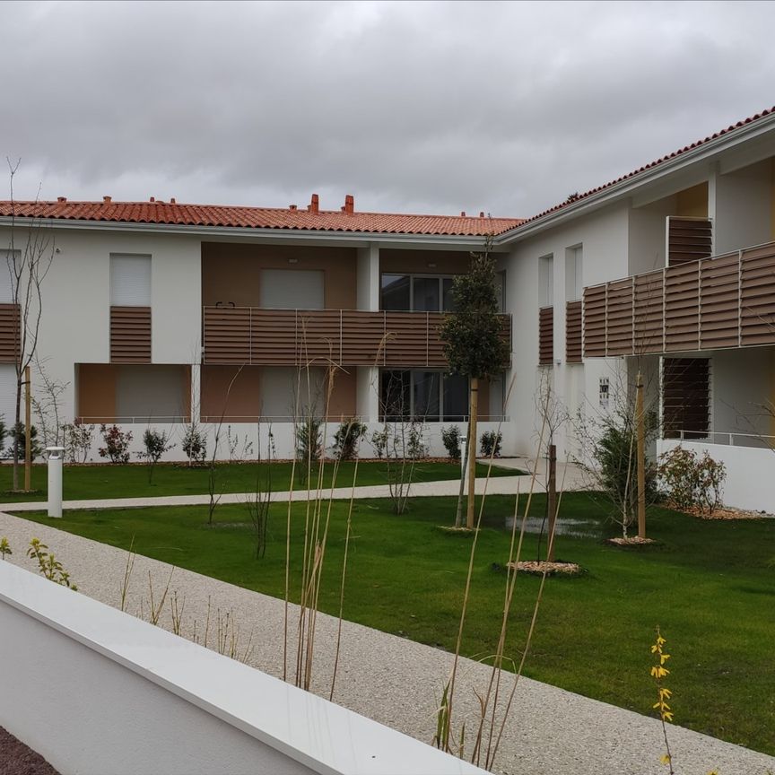 Location Appartement 4 pièces 88m² - Photo 1