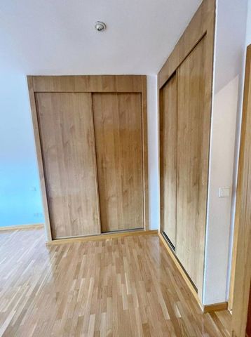 4 room luxury Apartment for rent in Alcobendas, Autonomous Region of Madrid - Photo 4