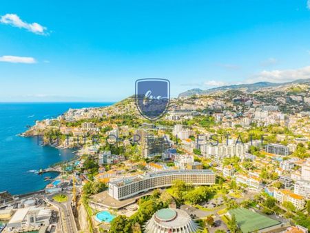 2 bedroom luxury Flat for rent in Funchal, Portugal - Photo 4