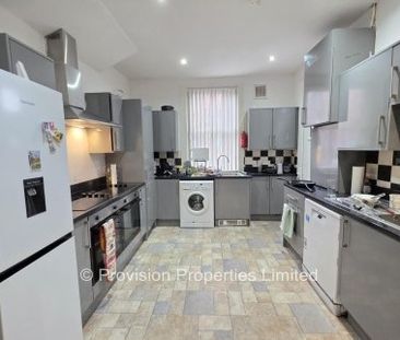8 Bedroom House Brudenell Road - Photo 1