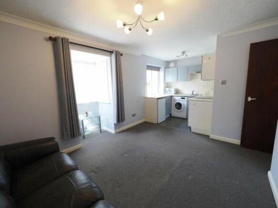 1 bedroom Apartment to rent - Photo 1