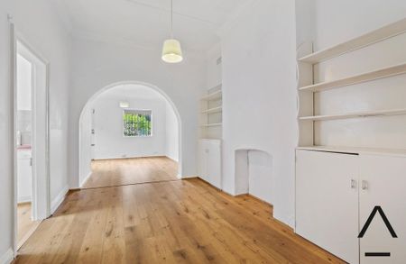 Perfectly Positioned 3-Bedroom Home in the Heart of Dulwich Hill - Photo 3