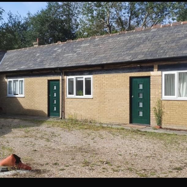 1 bedroom property to rent - Photo 1