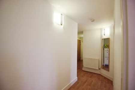 The Mezzo, Commonhall Street - Photo 5